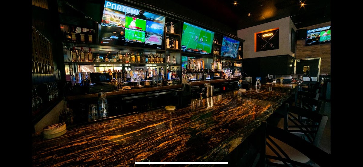 Xpadas Tandoori Bar & Grill